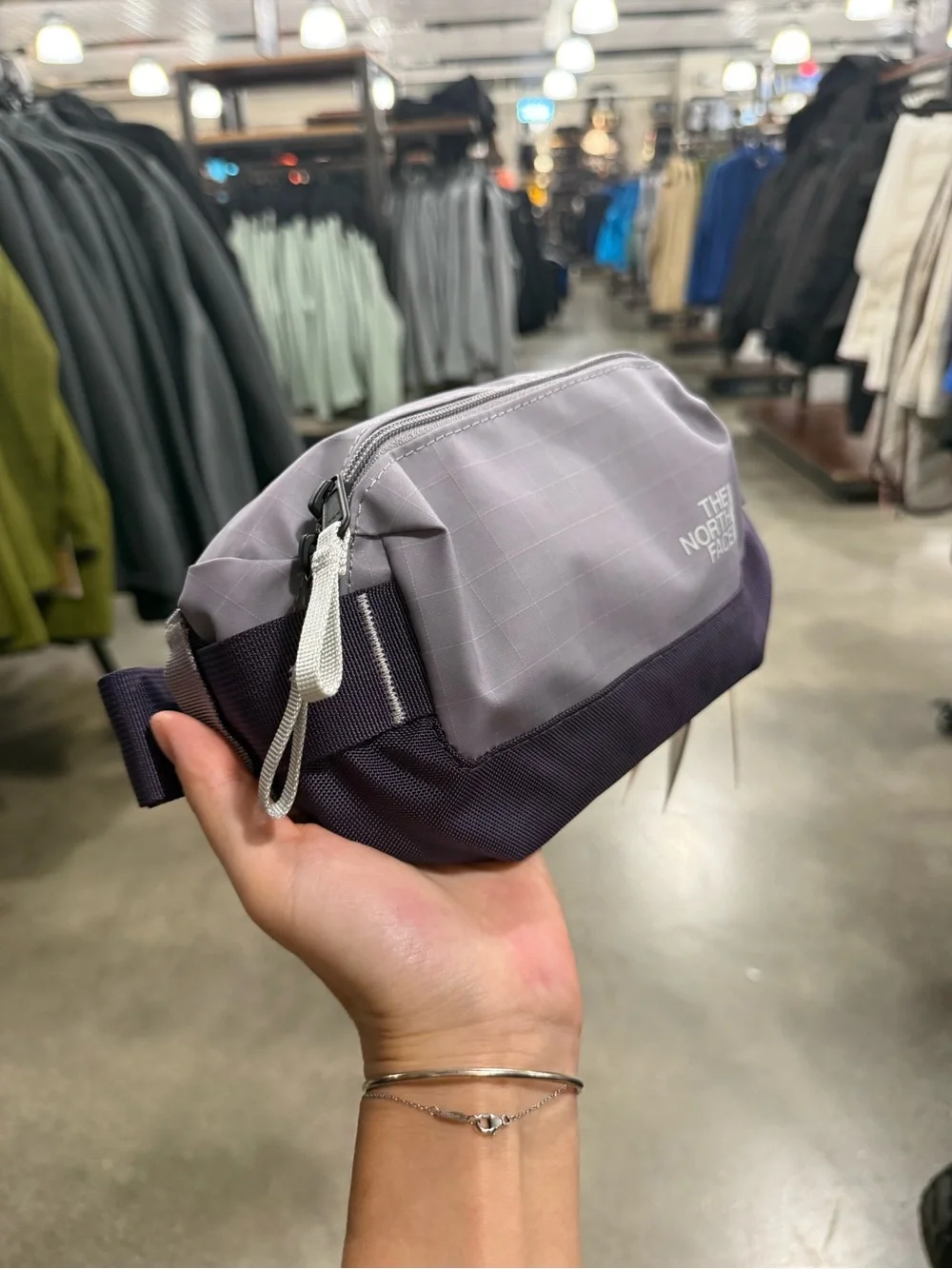 NWT！The North Face Base Camp Voyager Lumbar 2L Waist Pack Waterproof Unisex